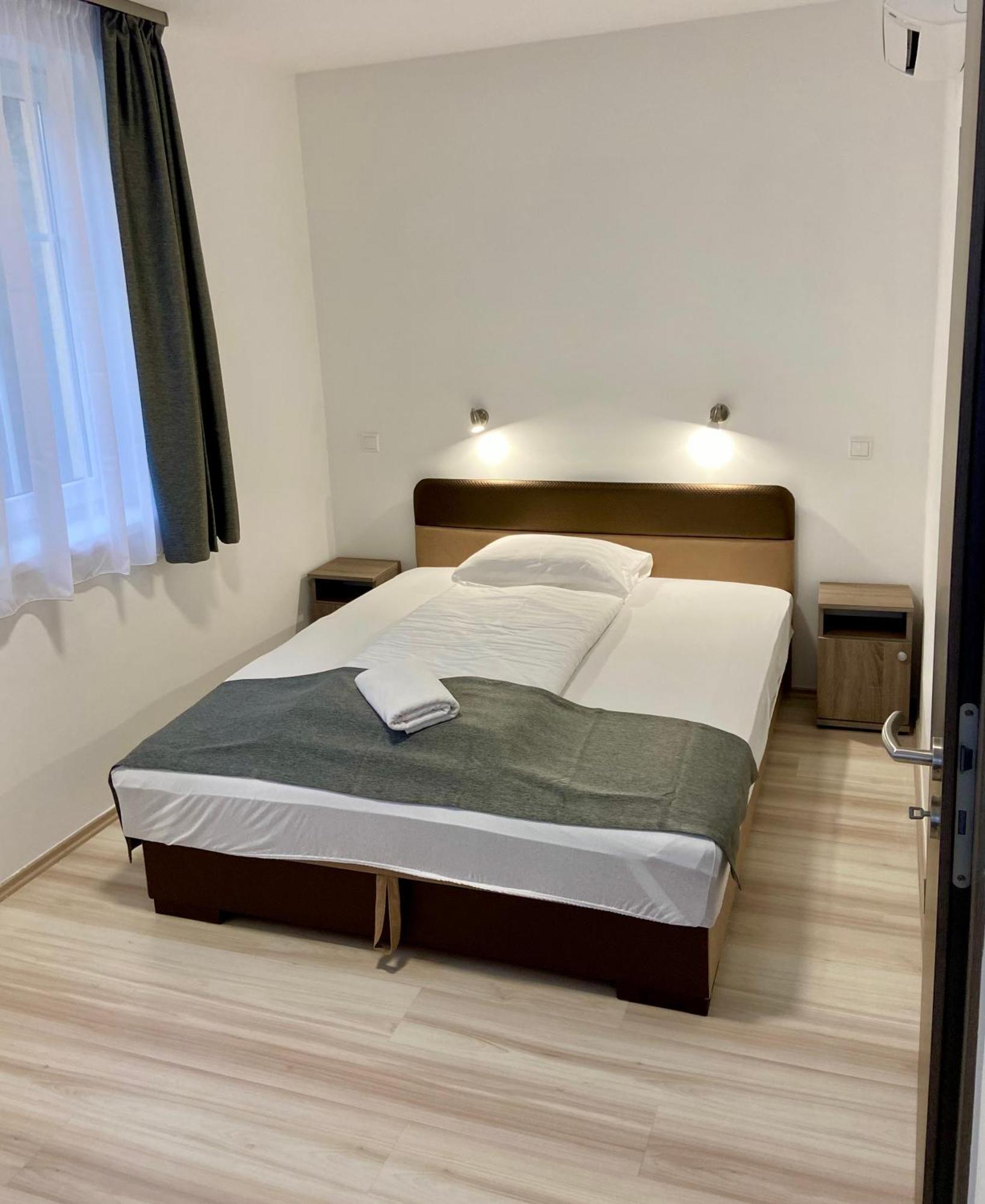 M&F Apartman Egerszalók Exterior foto